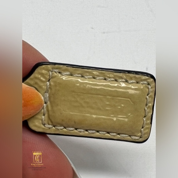 Coach bag tag - Picture 4 of 9